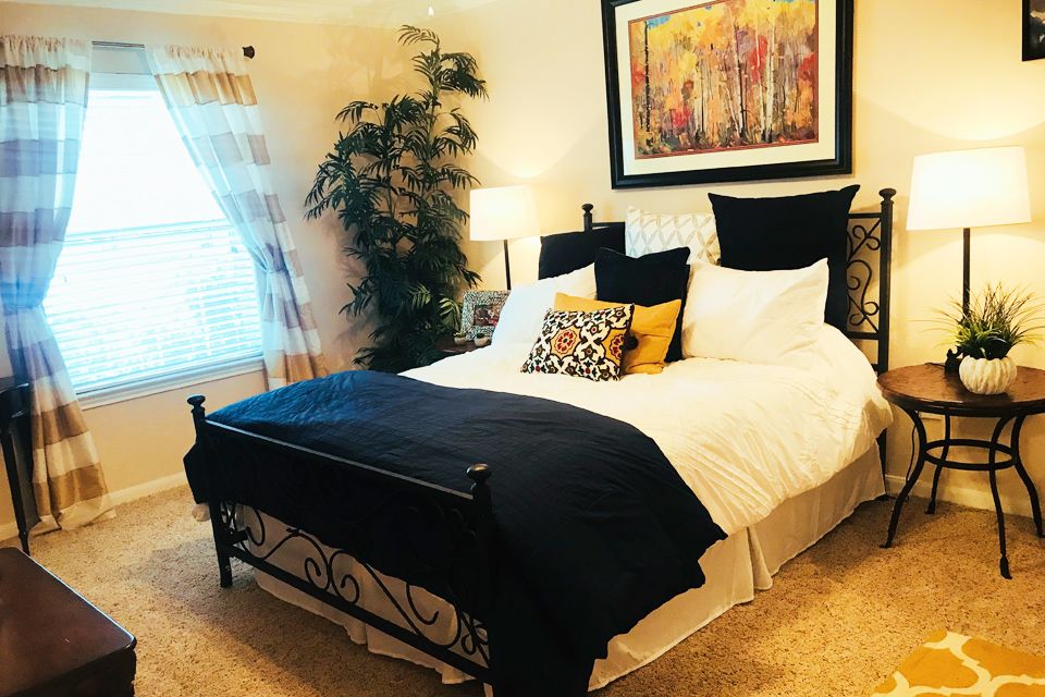 APARTMENTS Sienna Ridge Apartment Homes